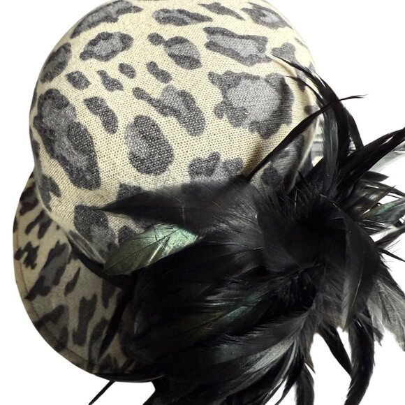Vintage Amanda Smith Leopard Print Wool Cloche Hat Black Feather & Band - Picture 4 of 8